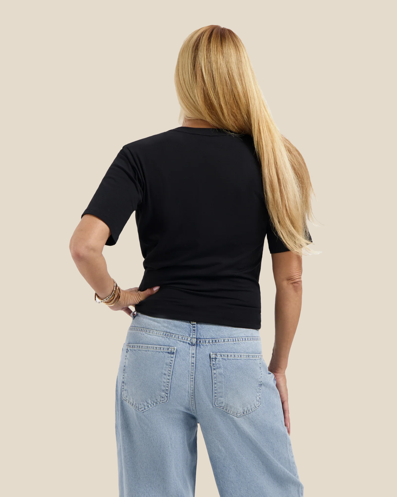 Front Tied T-shirt - Black