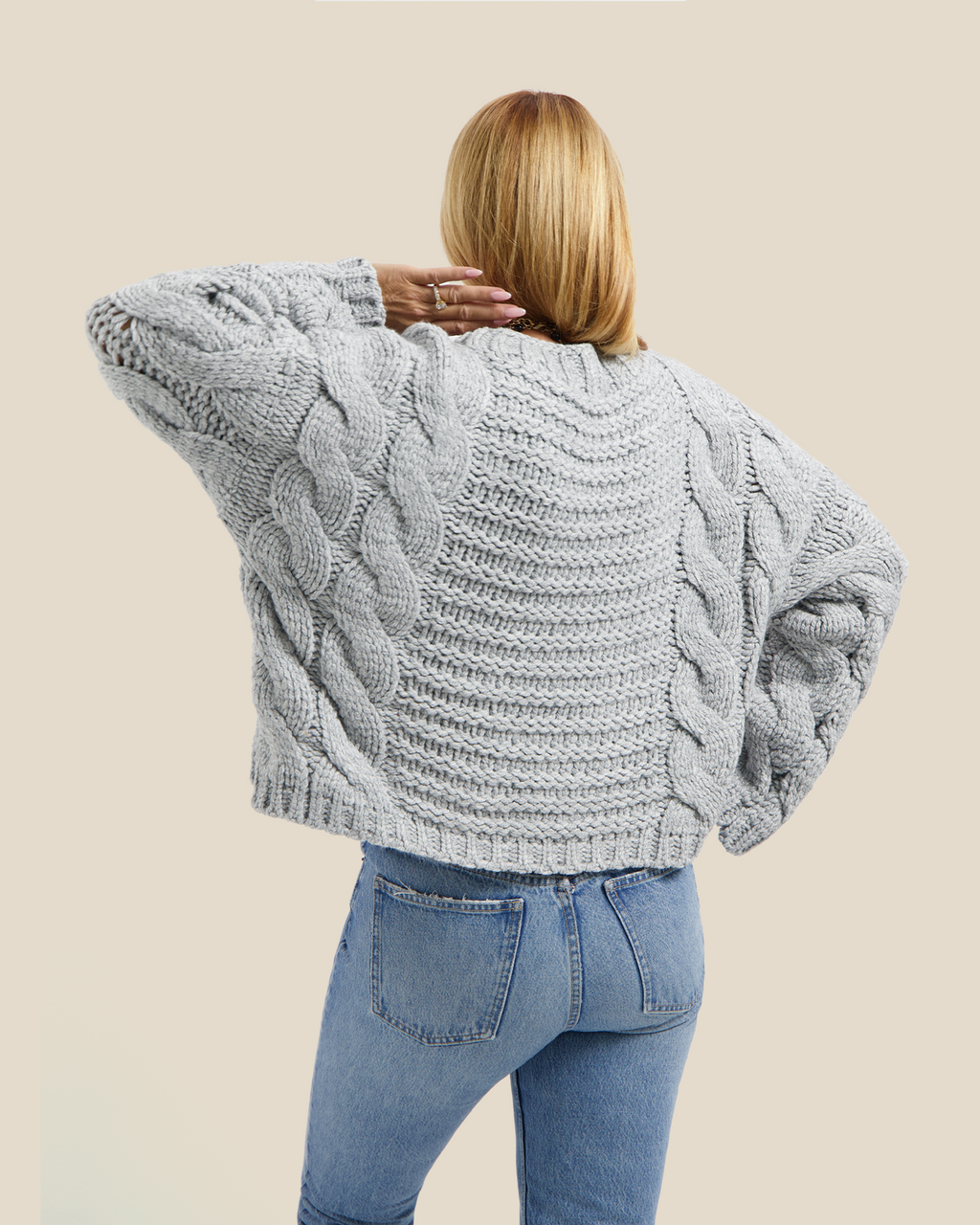Oversized Cable Knit - Grey