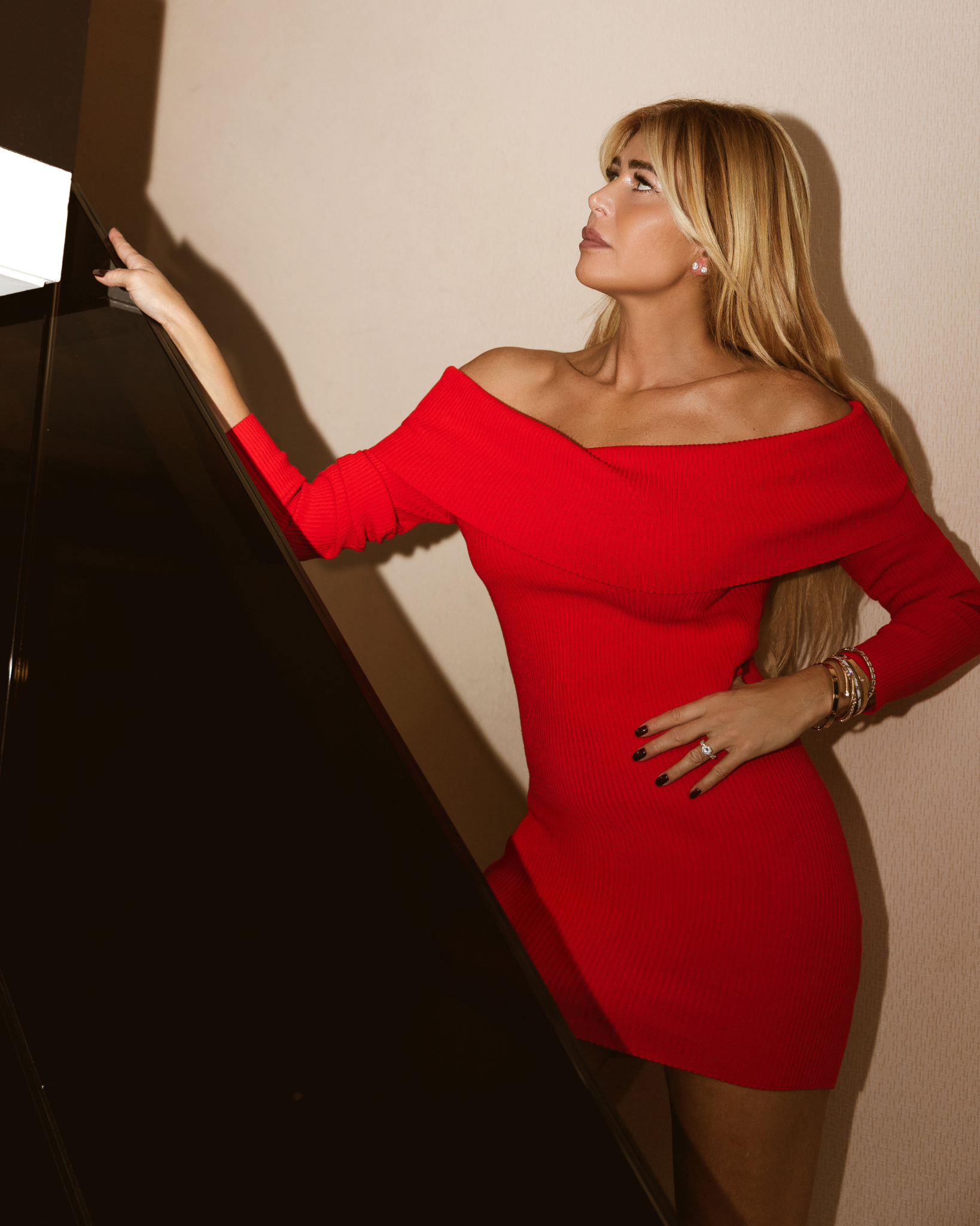 Off-the-shoulder Dress - Red