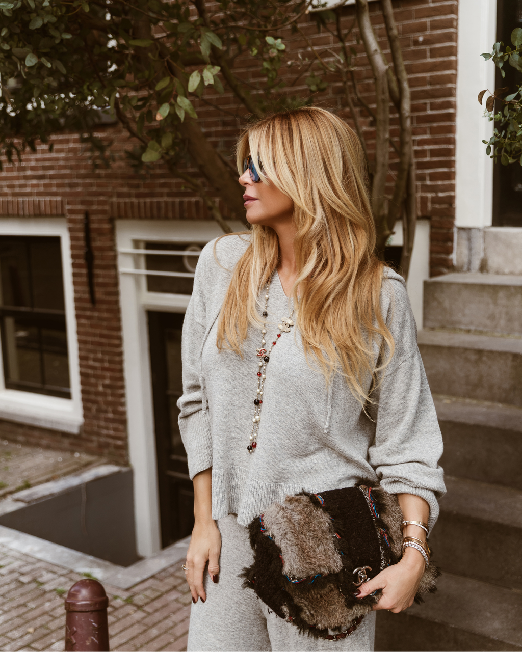 Wide Hooded Knit - Grey