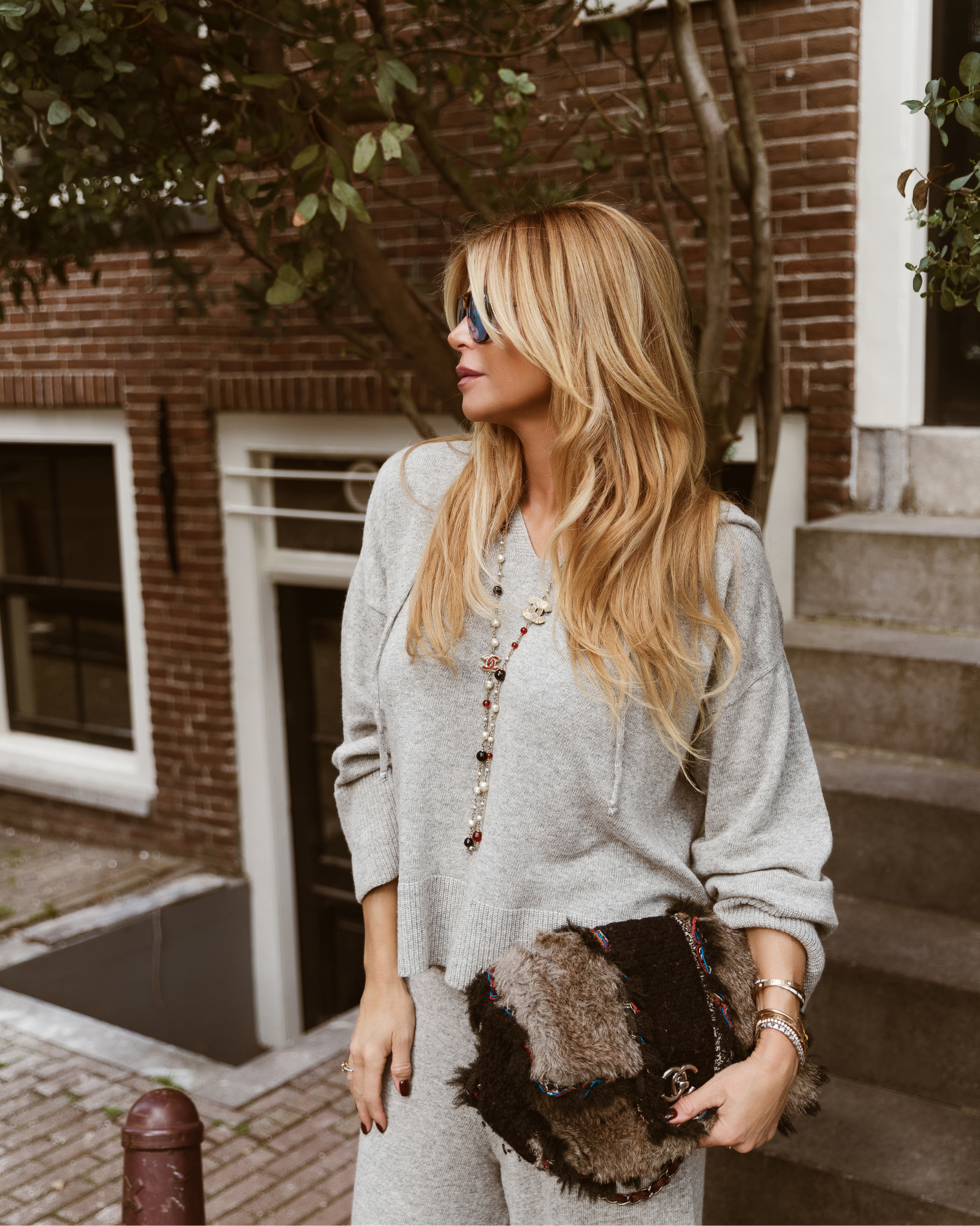 Wide Hooded Knit - Grey